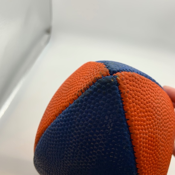 NCAA Wilson Florida Gators University of Florida UF 9" Rubber Football - Picture 12 of 15